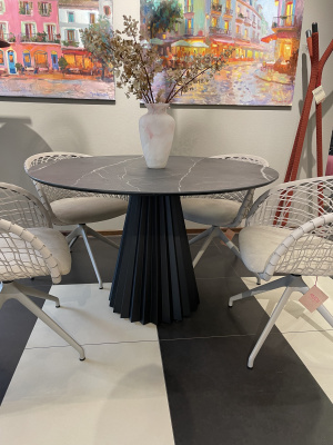 СТОЛ PLISSE ø120 MIDJ